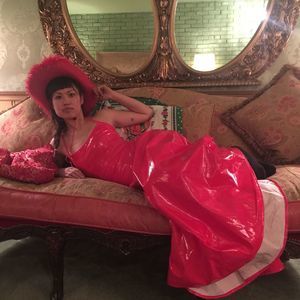 Meet your Posher, Noon gigi alvarez